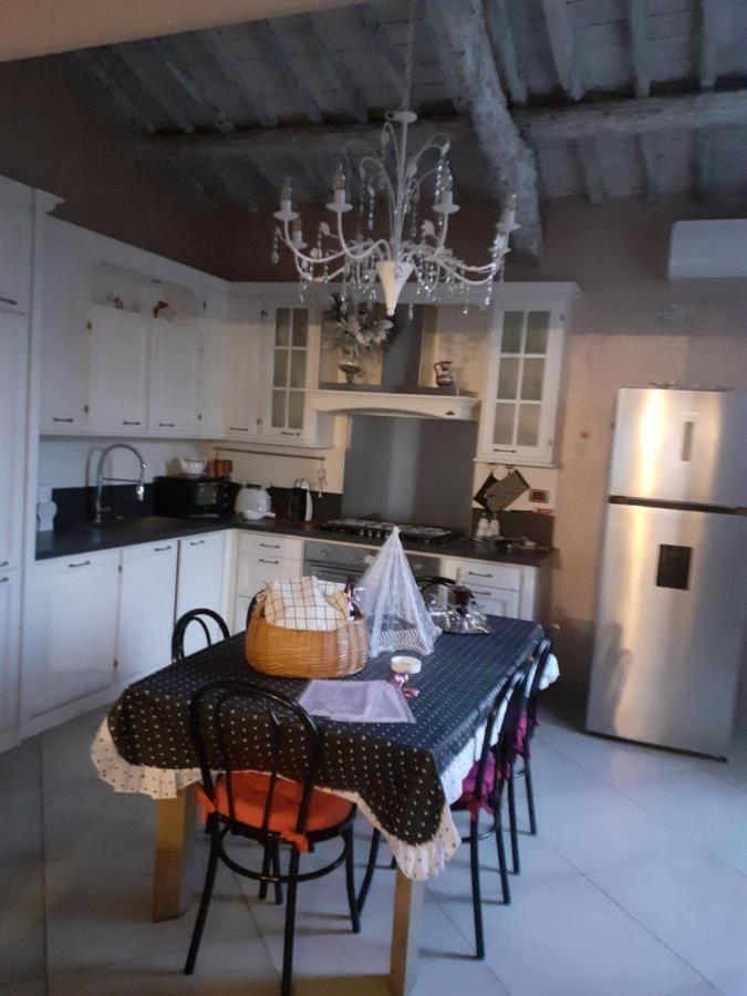 Splendido Rustico Shabby Apartment Capannori